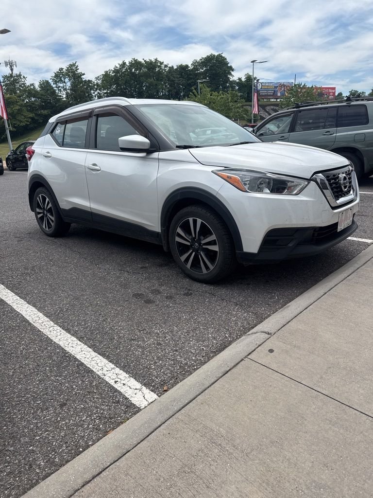 2018 Nissan Kicks 1.6 SV's photo
