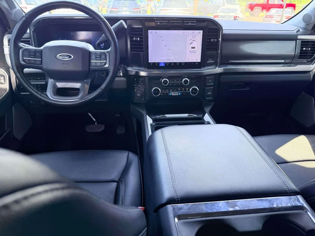 Used 2024 Gray Ford Lariat image 3