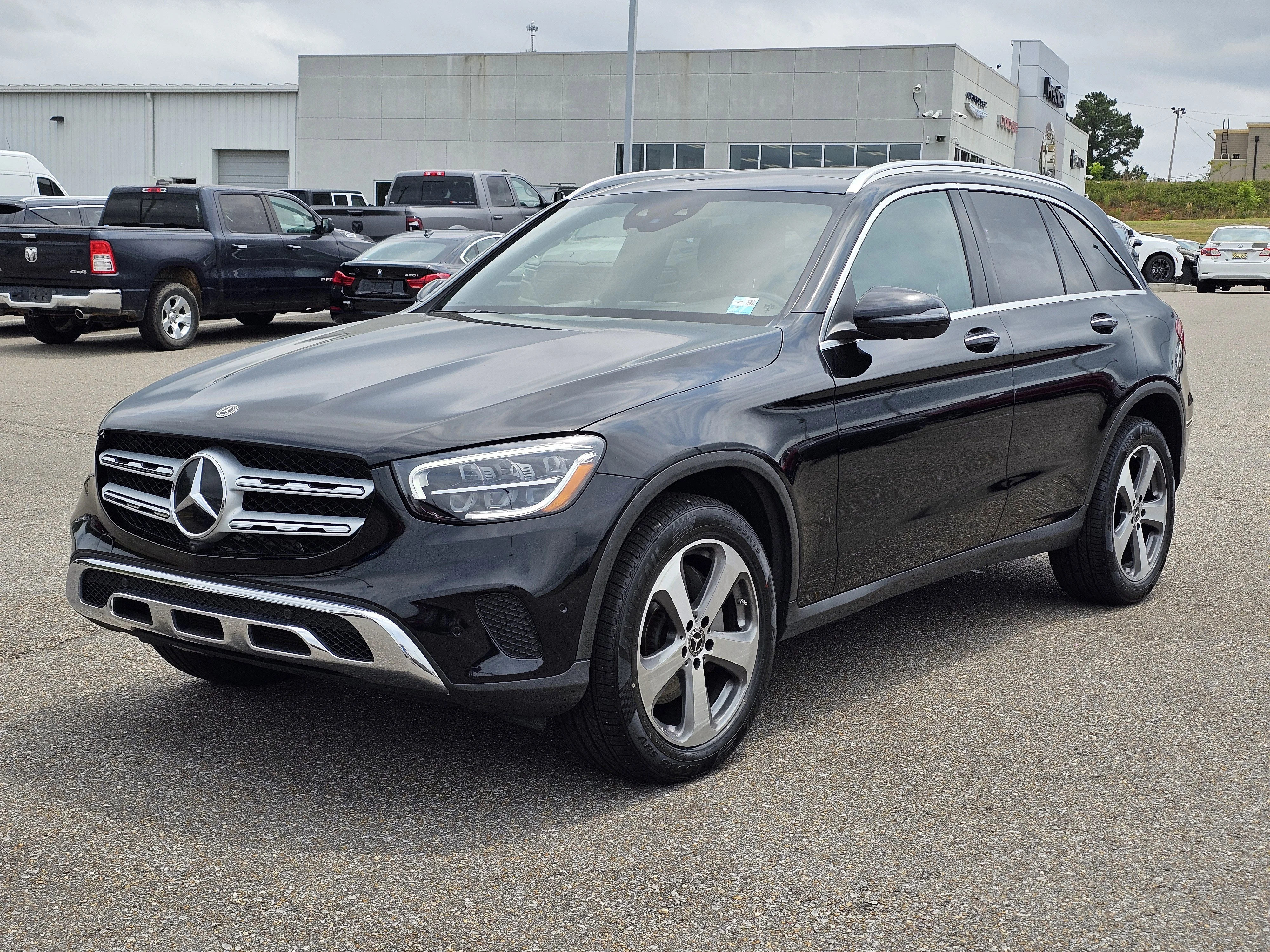 2021 Mercedes-Benz GLC