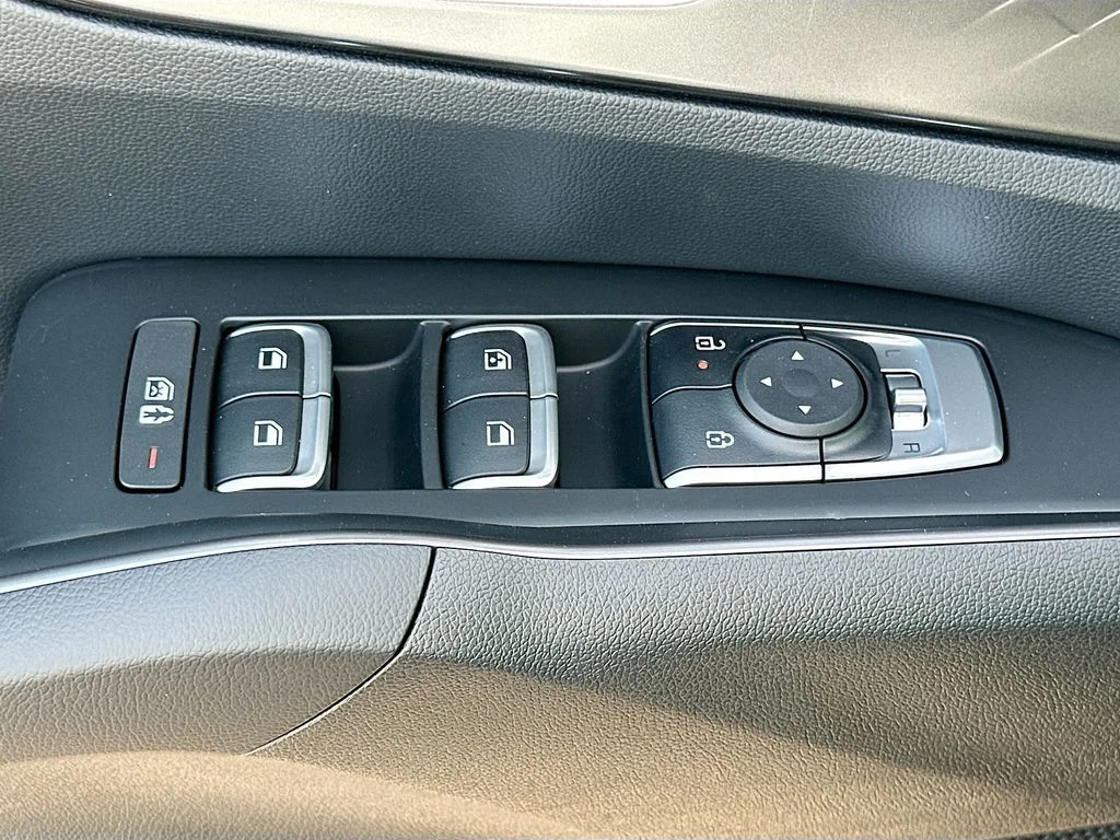 New 2026 Cityscape Green Kia EX image 18