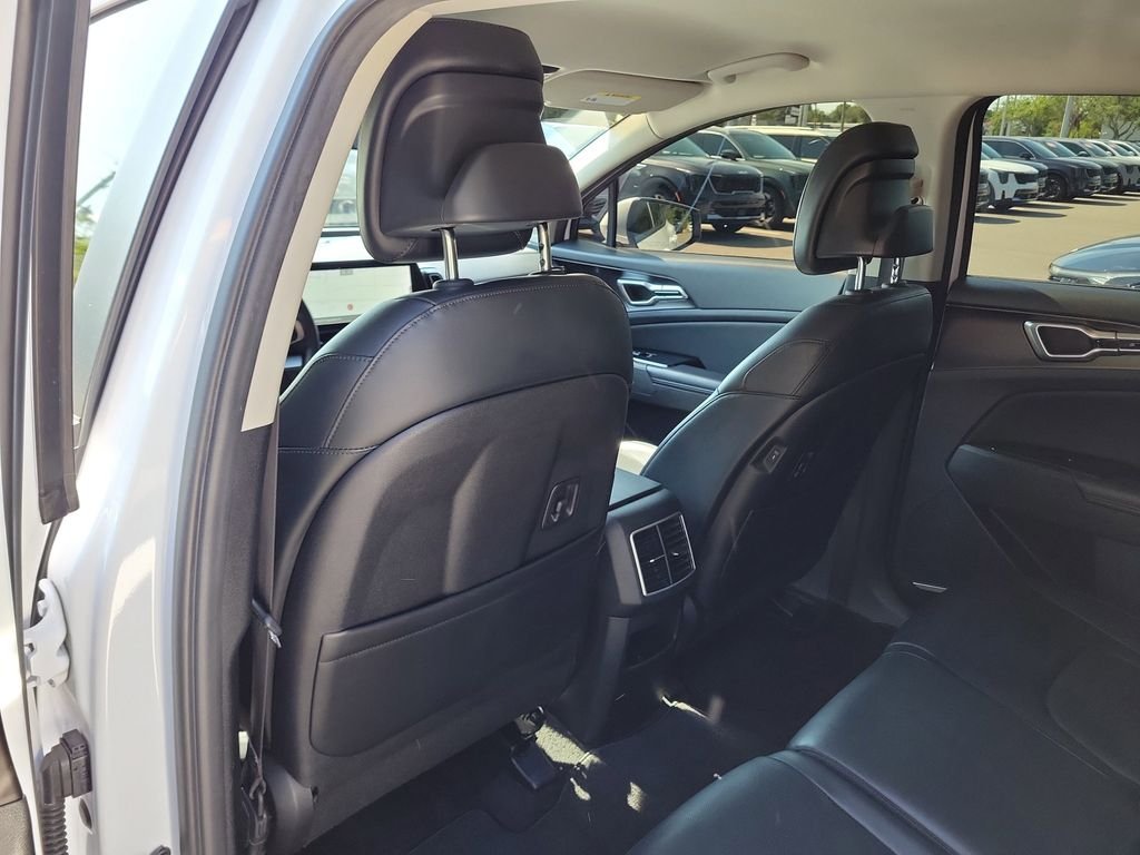 Used 2023 White Kia EX image 16