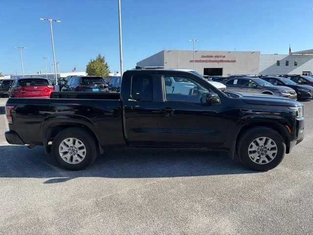 Used 2023 Black Nissan SV image 4