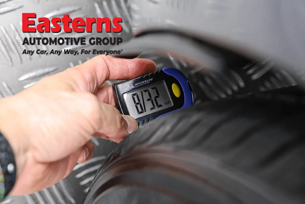 Used 2024 Gray Nissan SV image 26