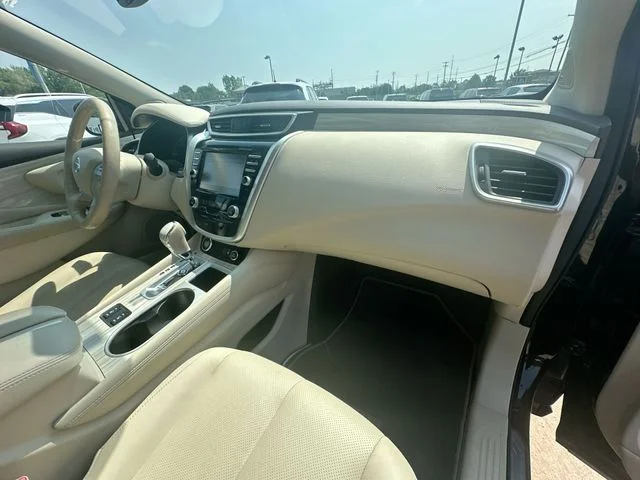 Used 2018 Black Nissan SL image 32