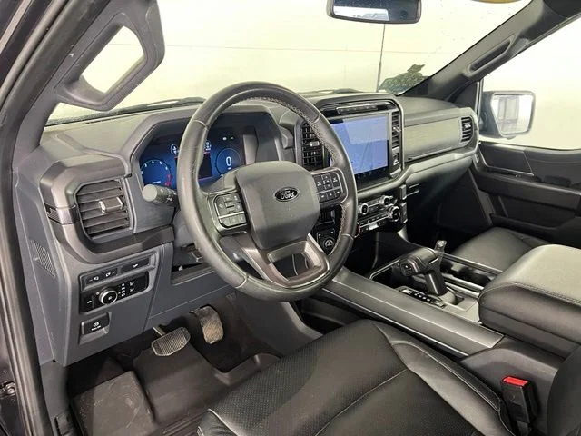 Used 2024 Black Ford XLT image 12