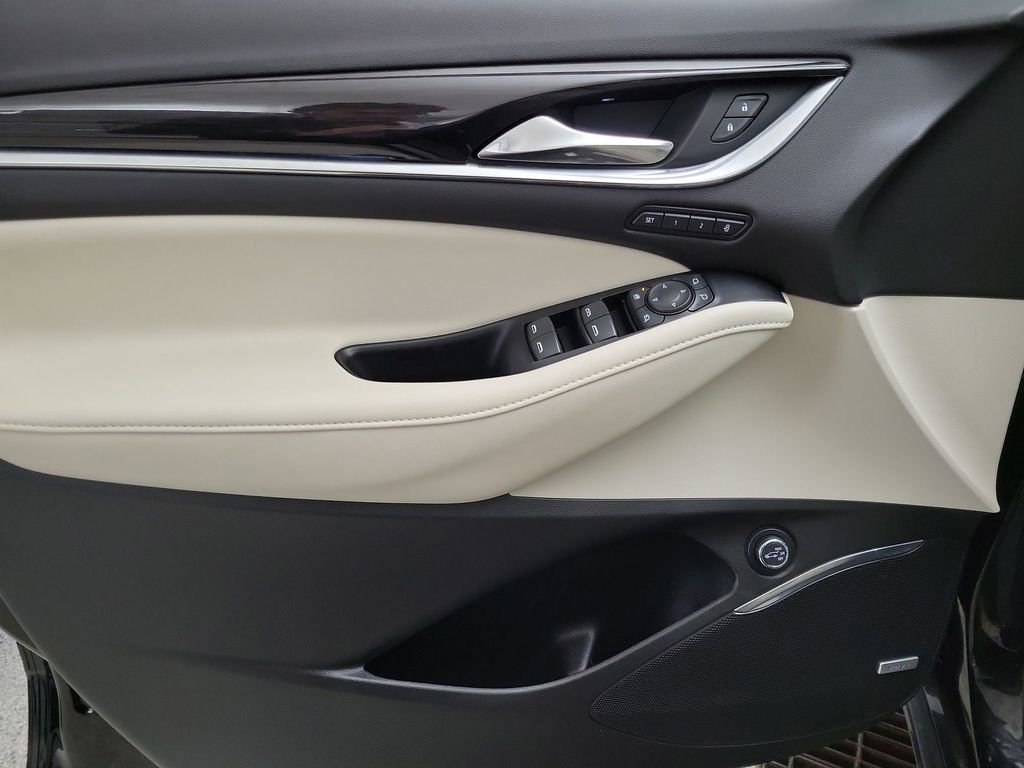 2023 Buick Enclave Premium - Photo 19
