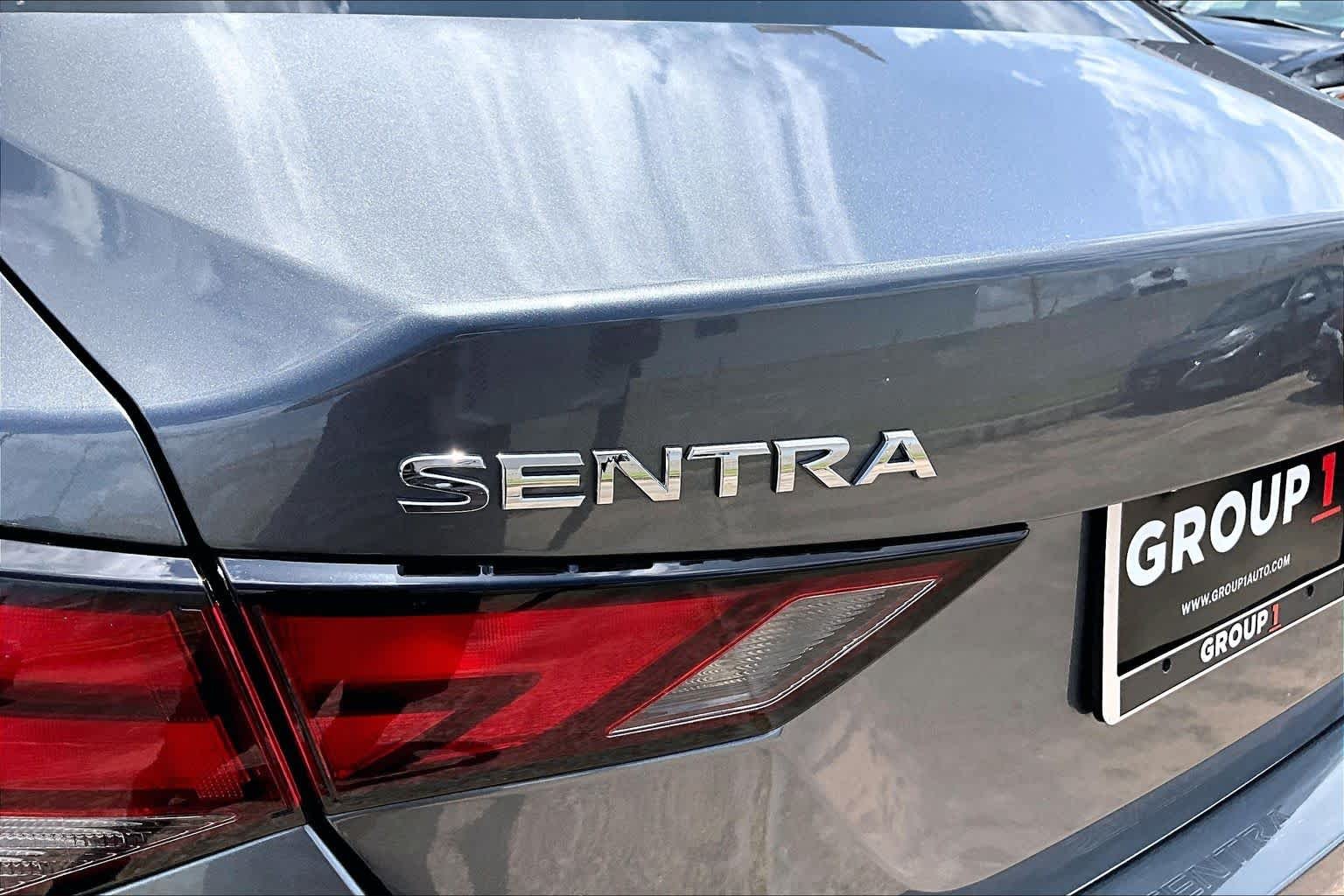 Used 2025 Gun Metallic Nissan SV image 29