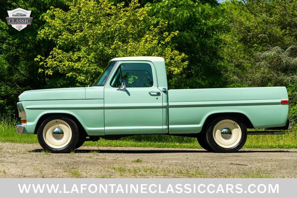 Used 1970  Ford  image 27