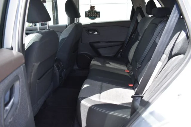Used 2022 Silver Nissan SV image 13