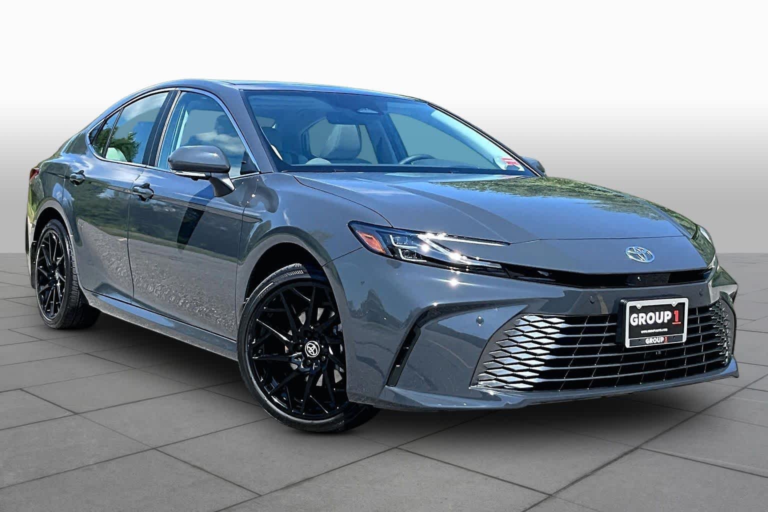 Used 2026 Underground Toyota XLE image 3
