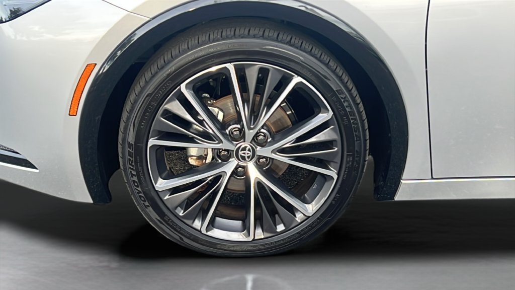 2026 Toyota Prius XLE - Photo 25