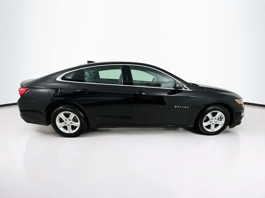 Used 2024 Black Chevrolet LT image 8