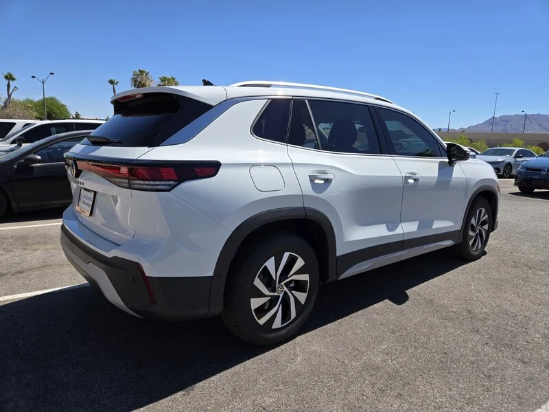 New 2026  Volkswagen 2.0T S image 4