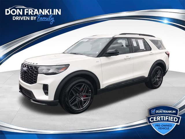 2025 Ford Explorer ST-Line