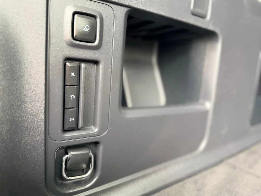 Used 2025 White Ford Active image 35