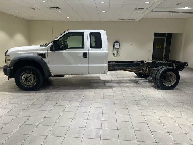 Used 2008 White Ford XL image 2