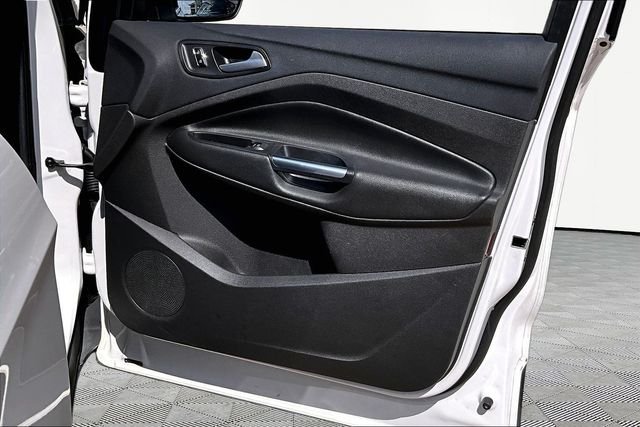 Used 2016 White Ford Titanium image 19