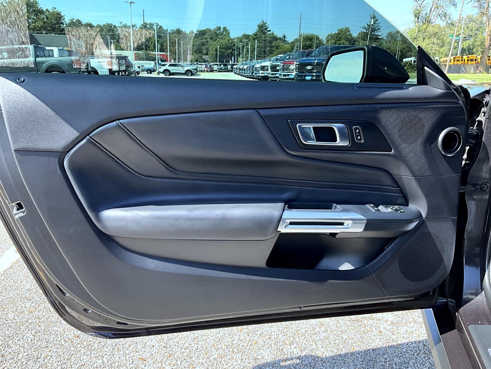 Used 2024 Gray Ford GT Premium image 10