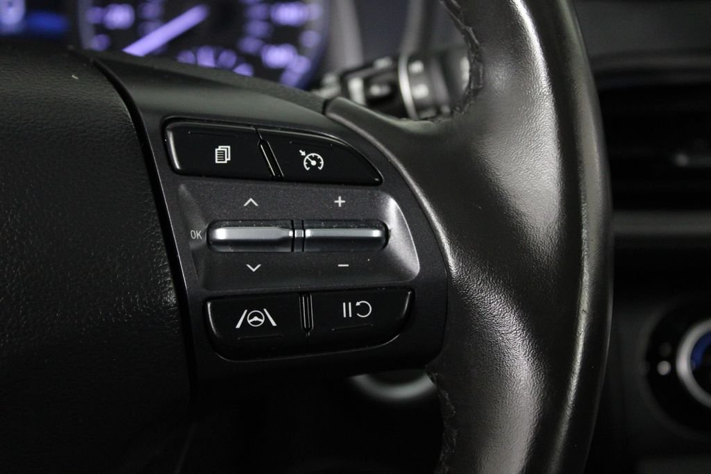 Certified Used 2023 Silver Hyundai SEL image 29