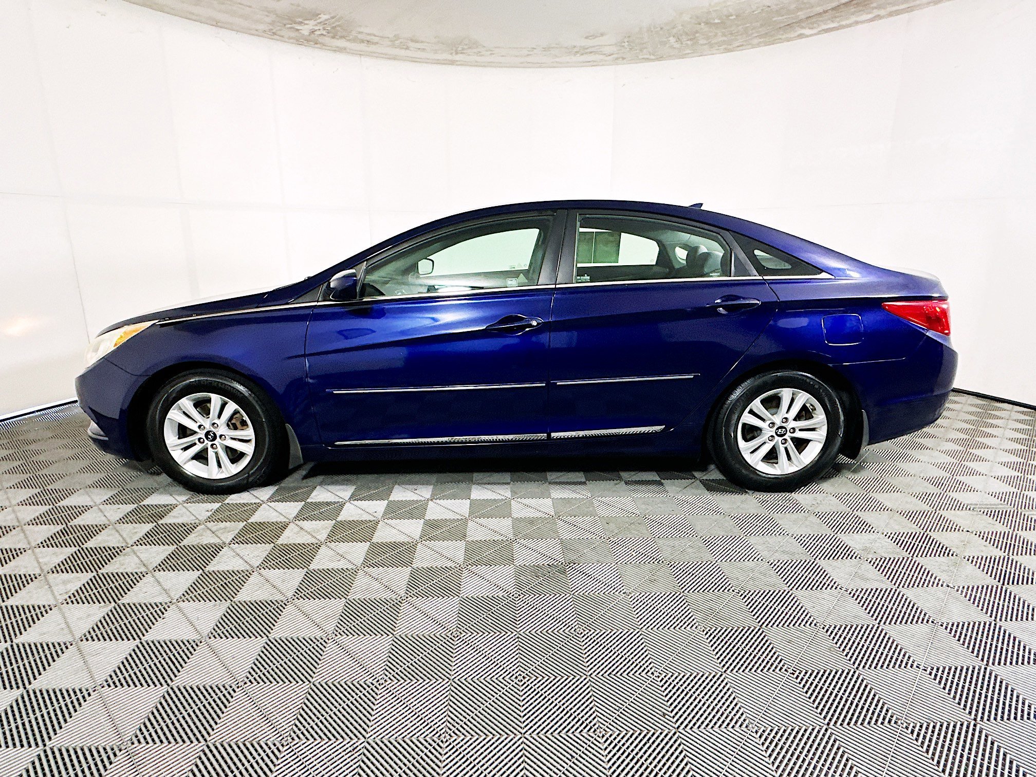 2013 Hyundai Sonata thumbnail 8