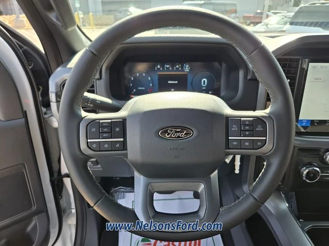 New 2026 Oxford White Ford XLT image 32