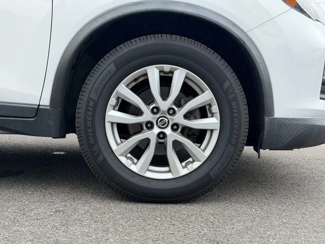 Used 2019 Gun Metallic Nissan  image 28
