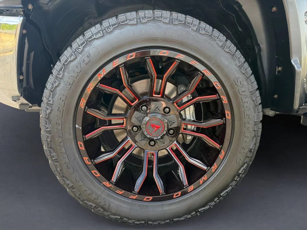 Used 2020 Black Toyota SR5 image 9