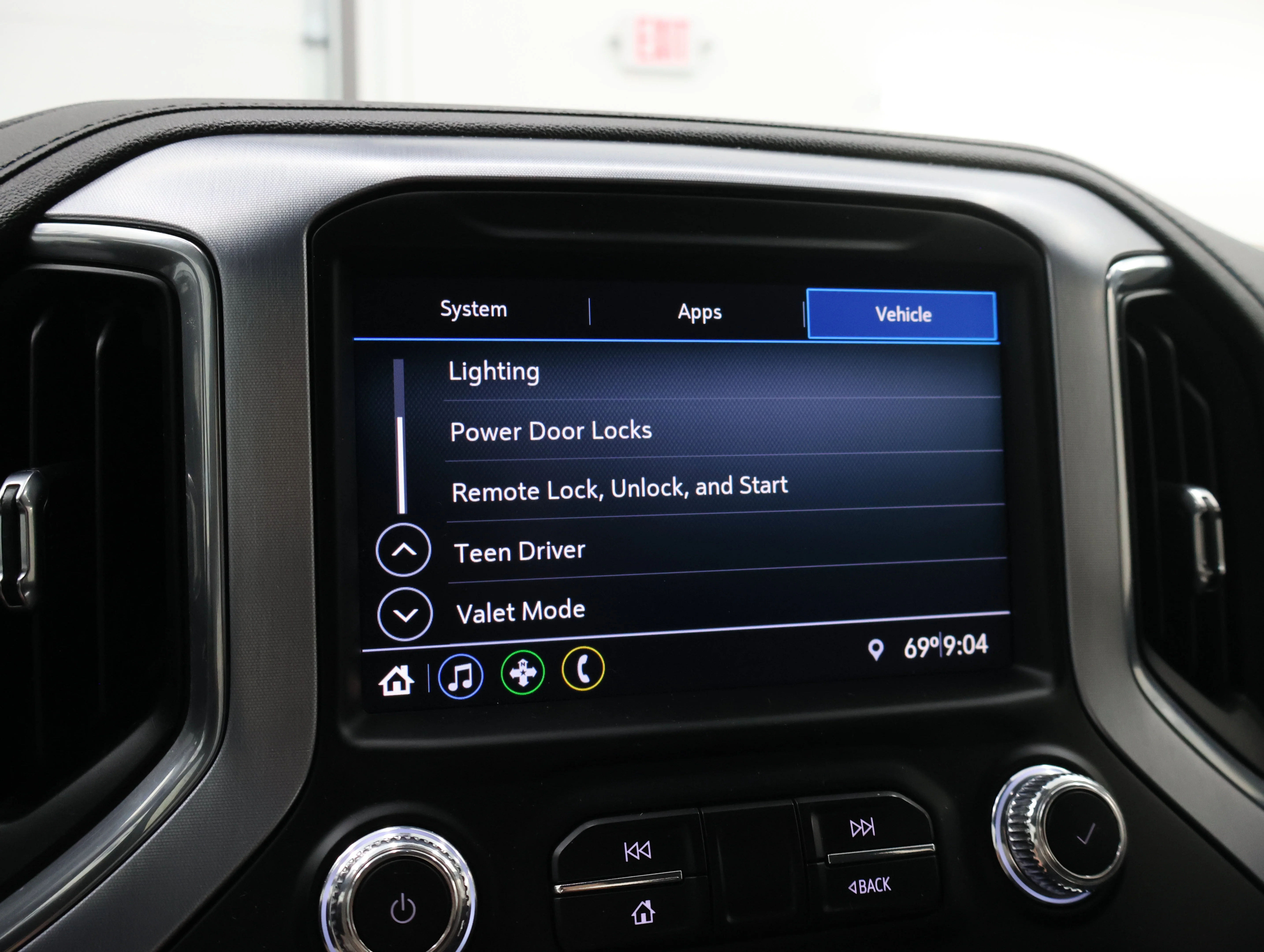 Used 2023 Pacific Blue Metallic GMC SLE image 49