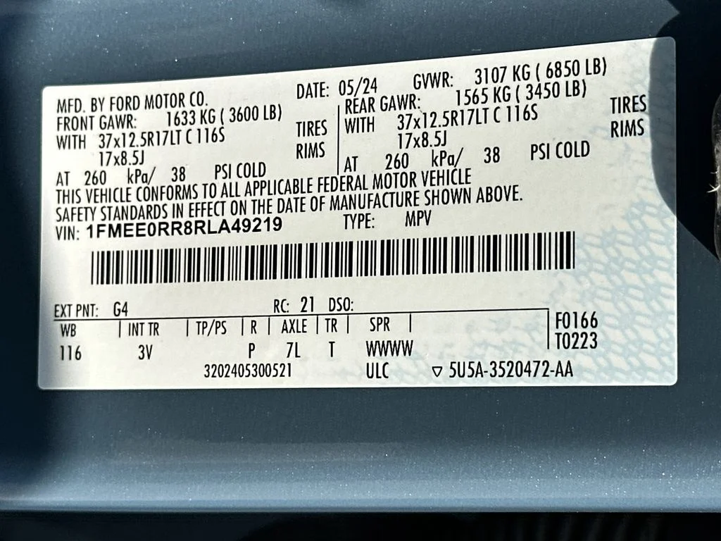Used 2024 Gray Ford Raptor image 33