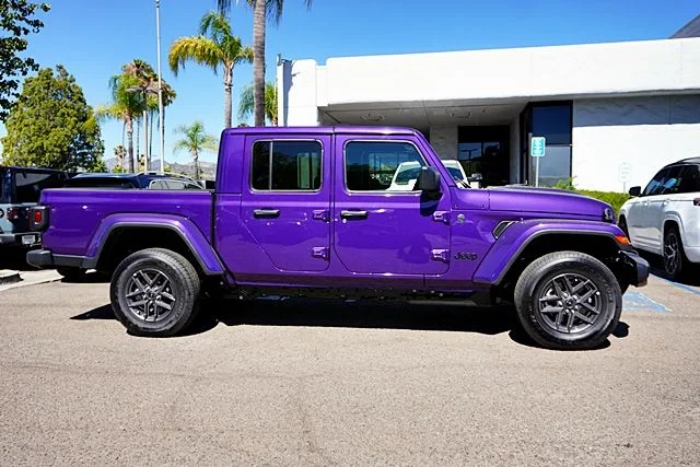 New 2026 Reign Jeep Sport S image 6