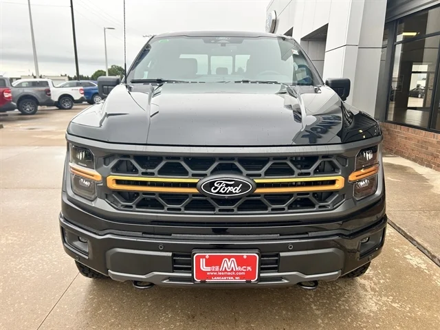 New 2026 Agate Black Metallic FORD Tremor® image 10