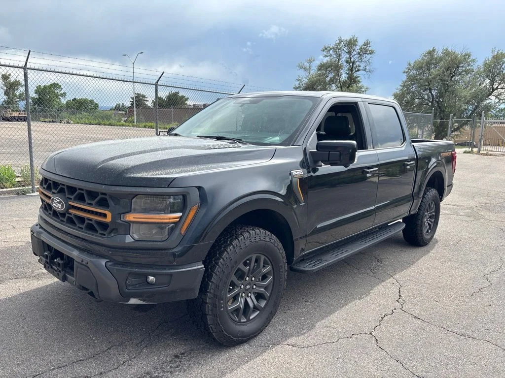 Used 2025 Black Ford Tremor image 2