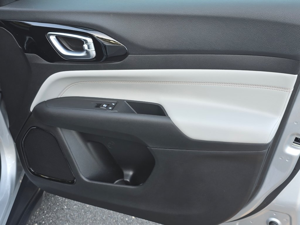 2026 Jeep Compass Limited - Photo 21