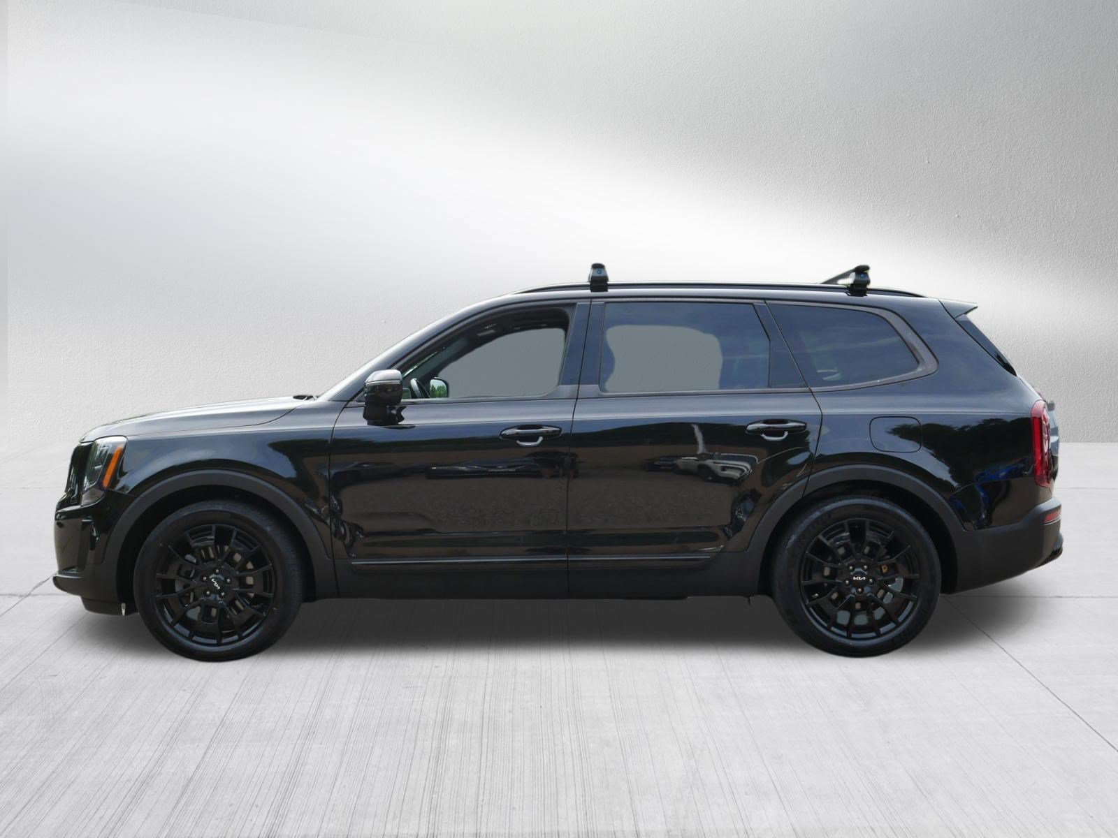 Certified Used 2022 Black Copper Kia SX image 4