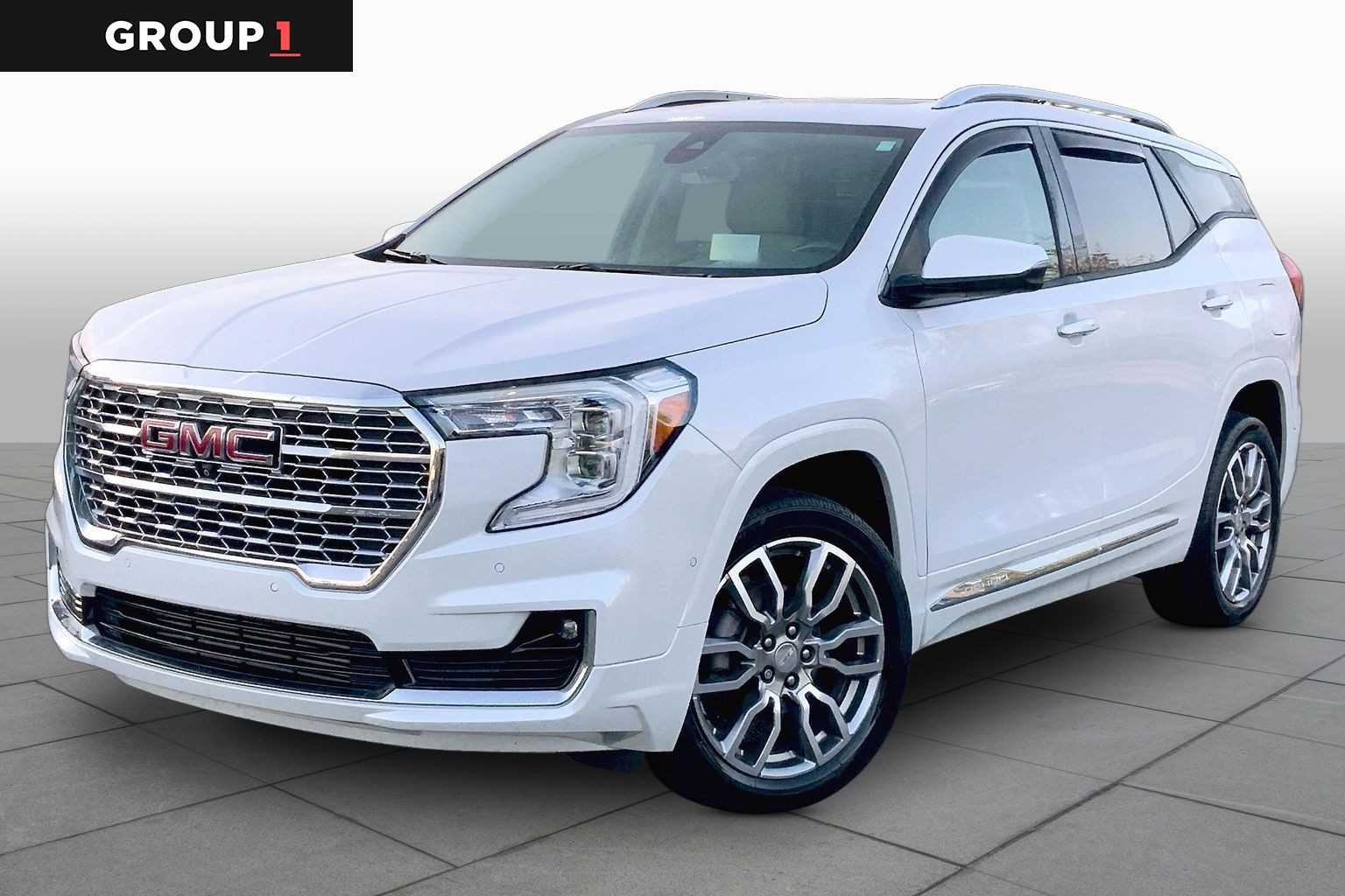 2022 GMC Terrain Denali AWD's photo