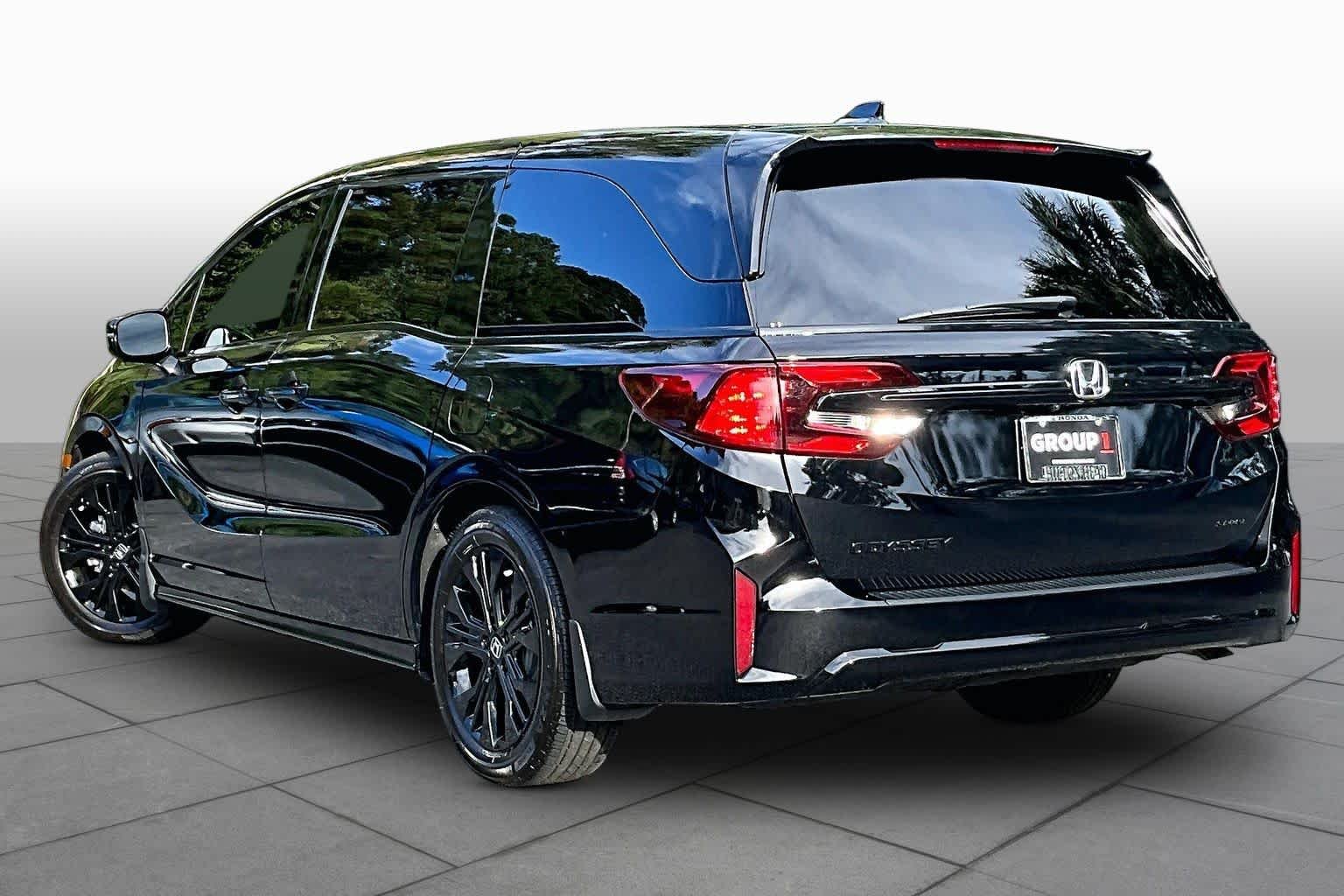 Certified Used 2026 Crystal Black Pearl Honda Sport-L image 12