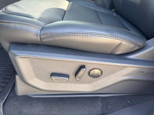 New 2026 White Ford Tremor image 18