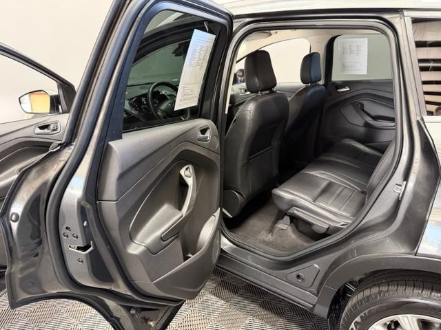 Used 2018 Magnetic Ford Titanium image 18