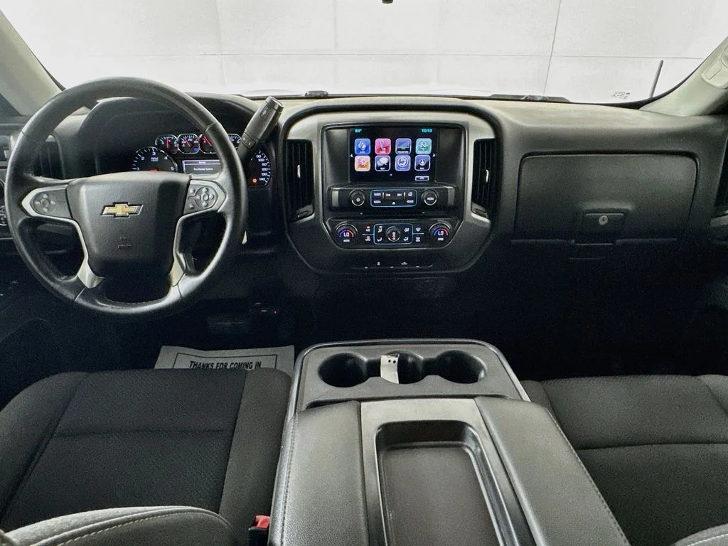 Used 2017 White Chevrolet LT image 24