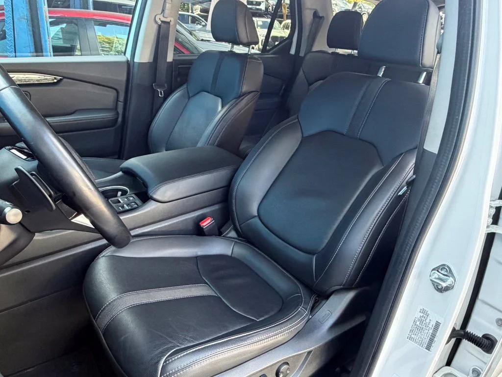 2023 Honda Pilot Touring - Photo 23