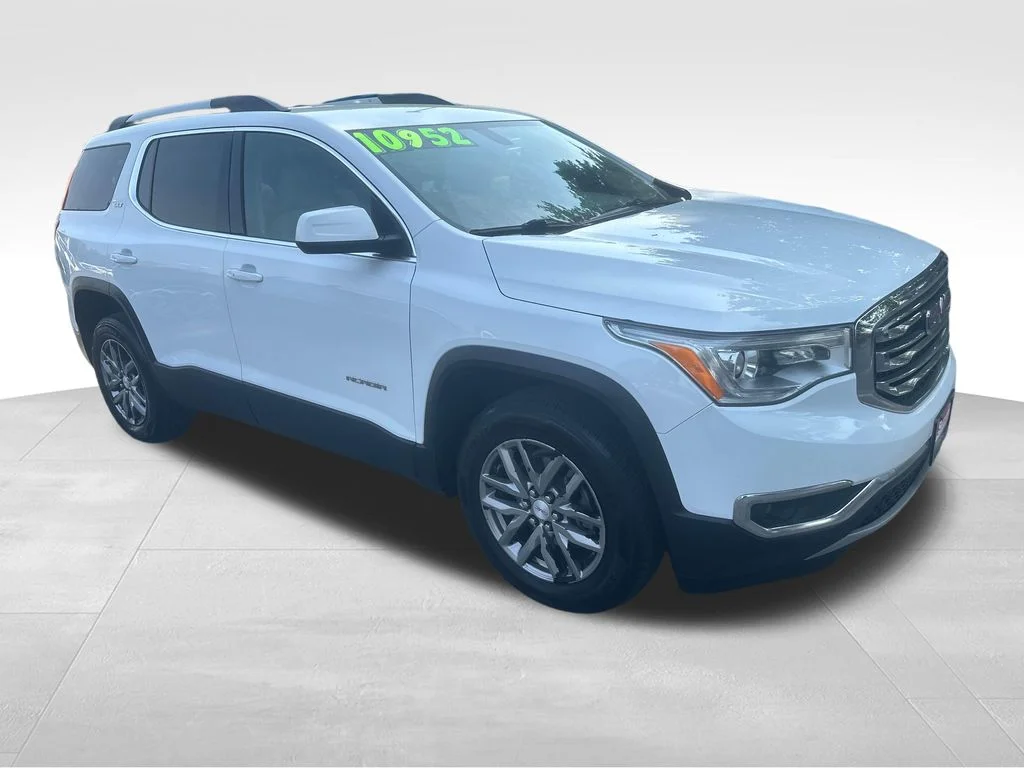 Used 2018 White GMC SLT-1 image 32