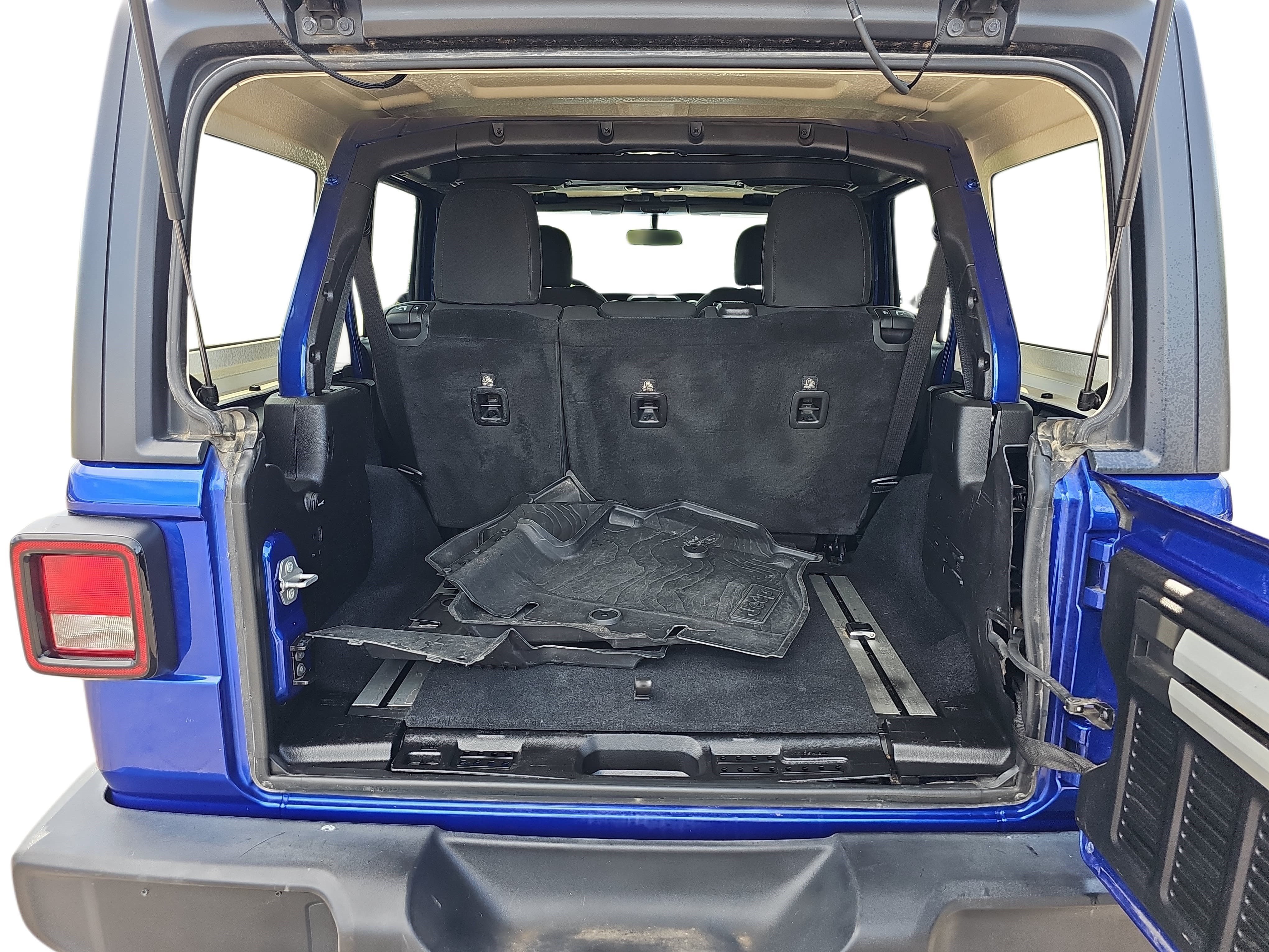Used 2019 Ocean Blue Metallic Clearcoat Jeep Sport S image 26