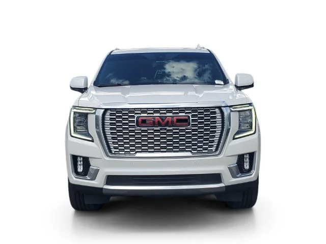 Used 2021 WHITE FROST TRICOAT GMC Denali image 2