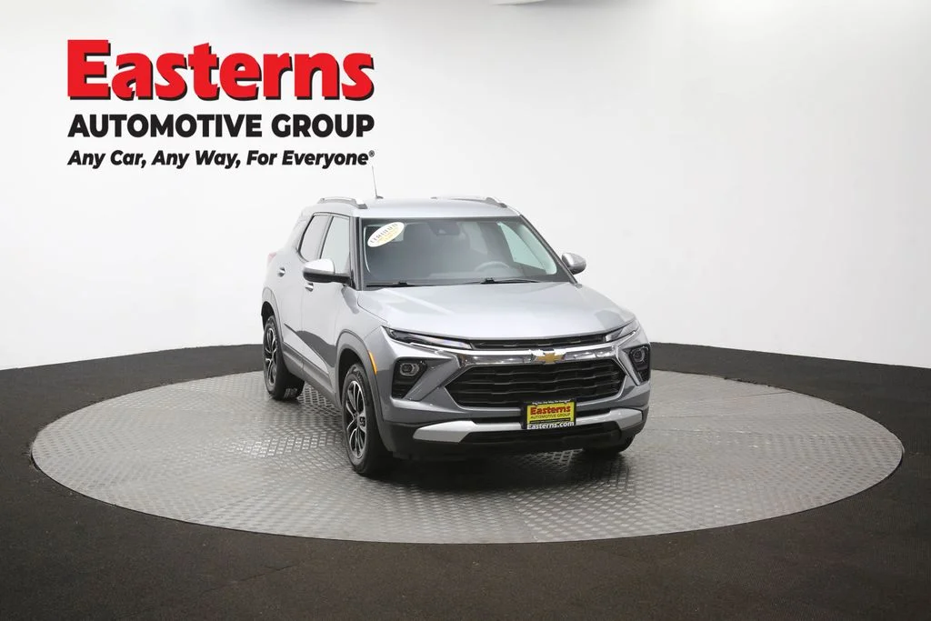Used 2024 Gray Chevrolet LT image 49