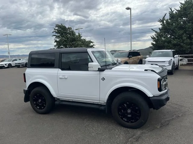 Used 2022 Oxford White Ford Outer Banks image 5