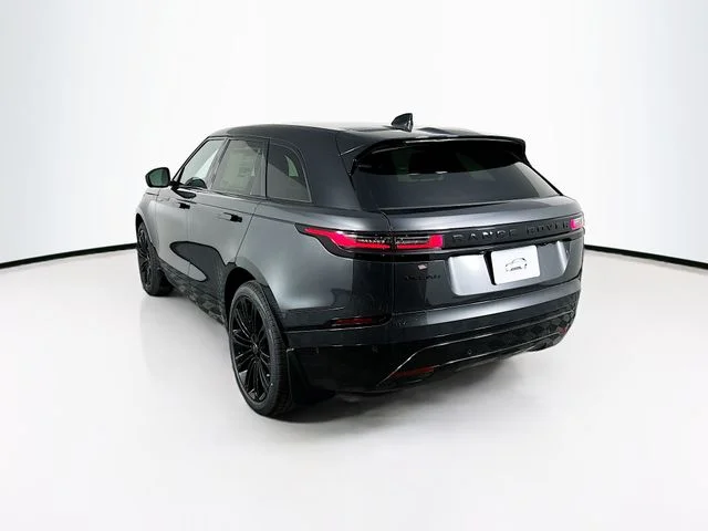New 2026 Carpathian Gray Land Rover Dynamic SE image 7
