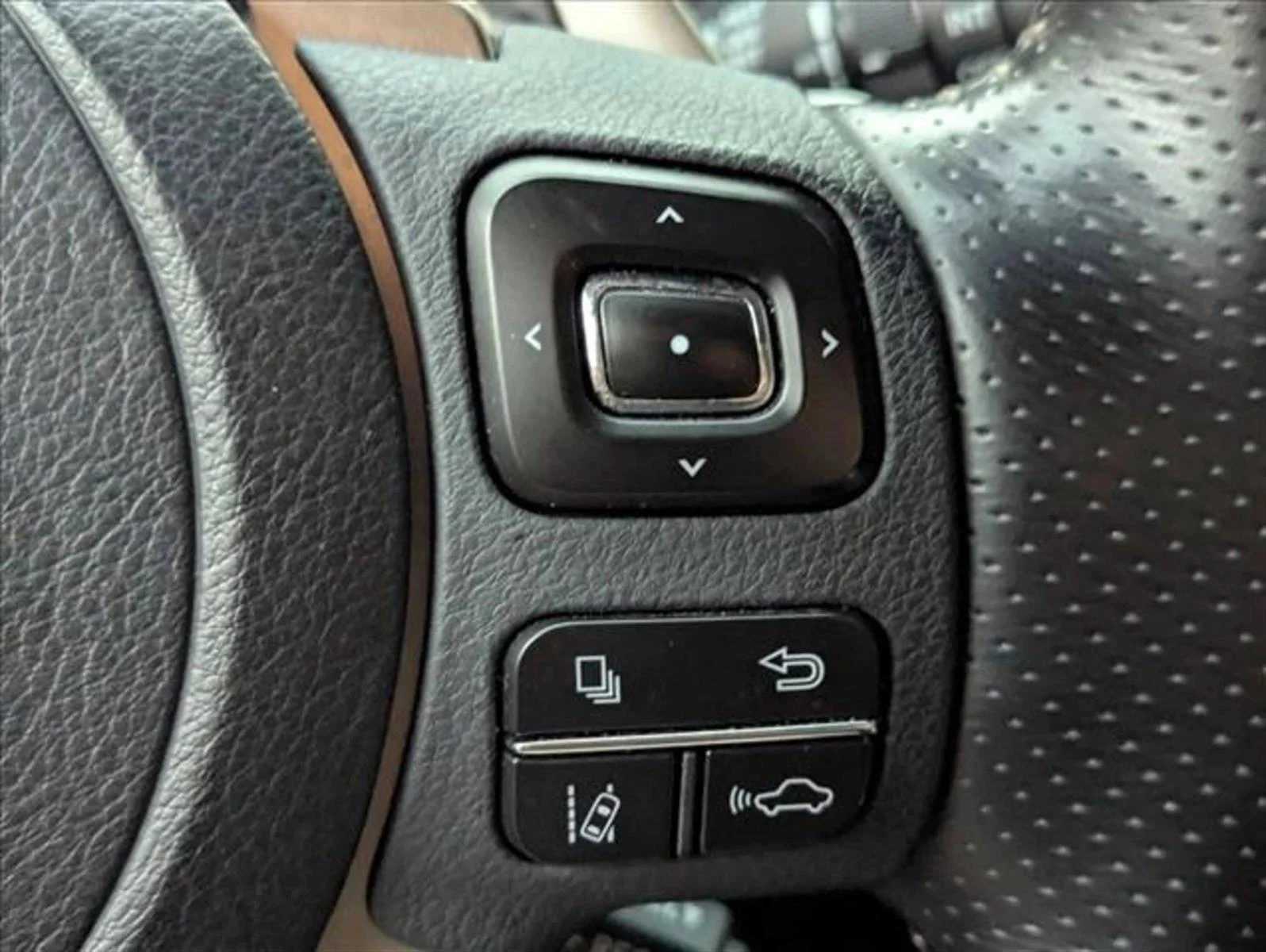 Used 2021 Obsidian Lexus NX 300 F SPORT image 10