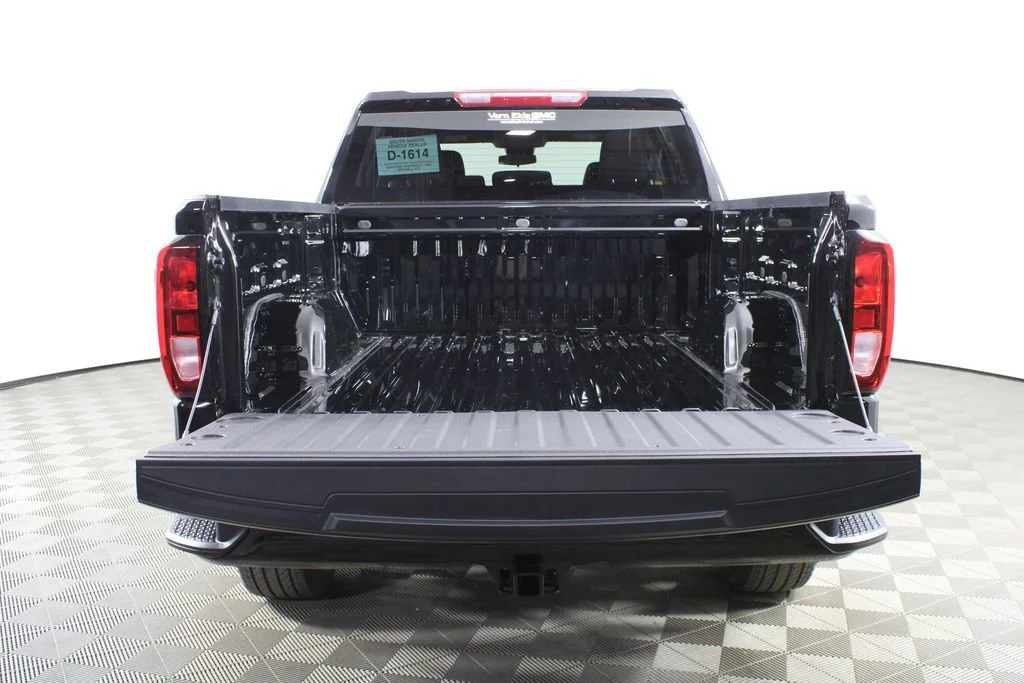 New 2026 Onyx Black GMC Elevation image 7