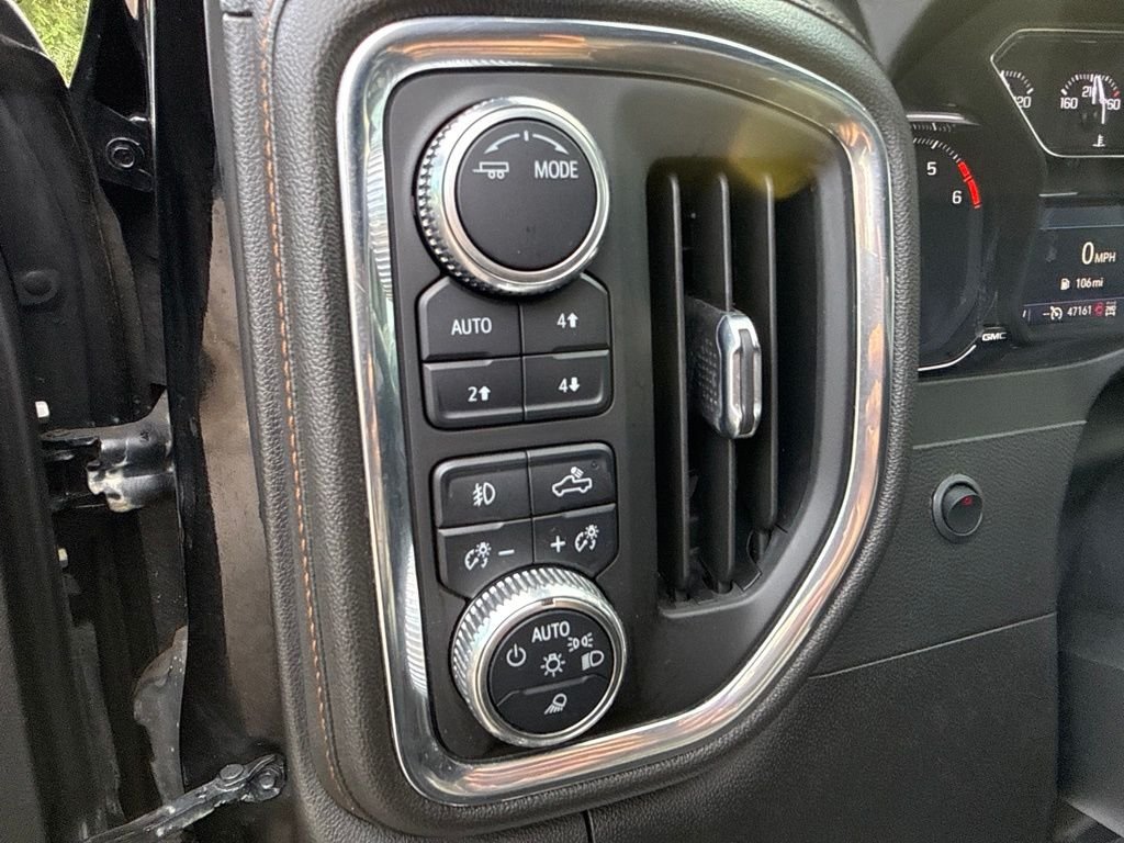 Used 2021 Black GMC AT4 image 24