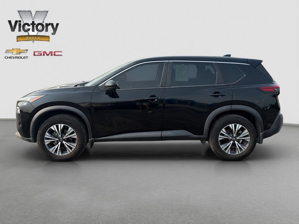 Used 2022 Black Nissan SV FWD image 3